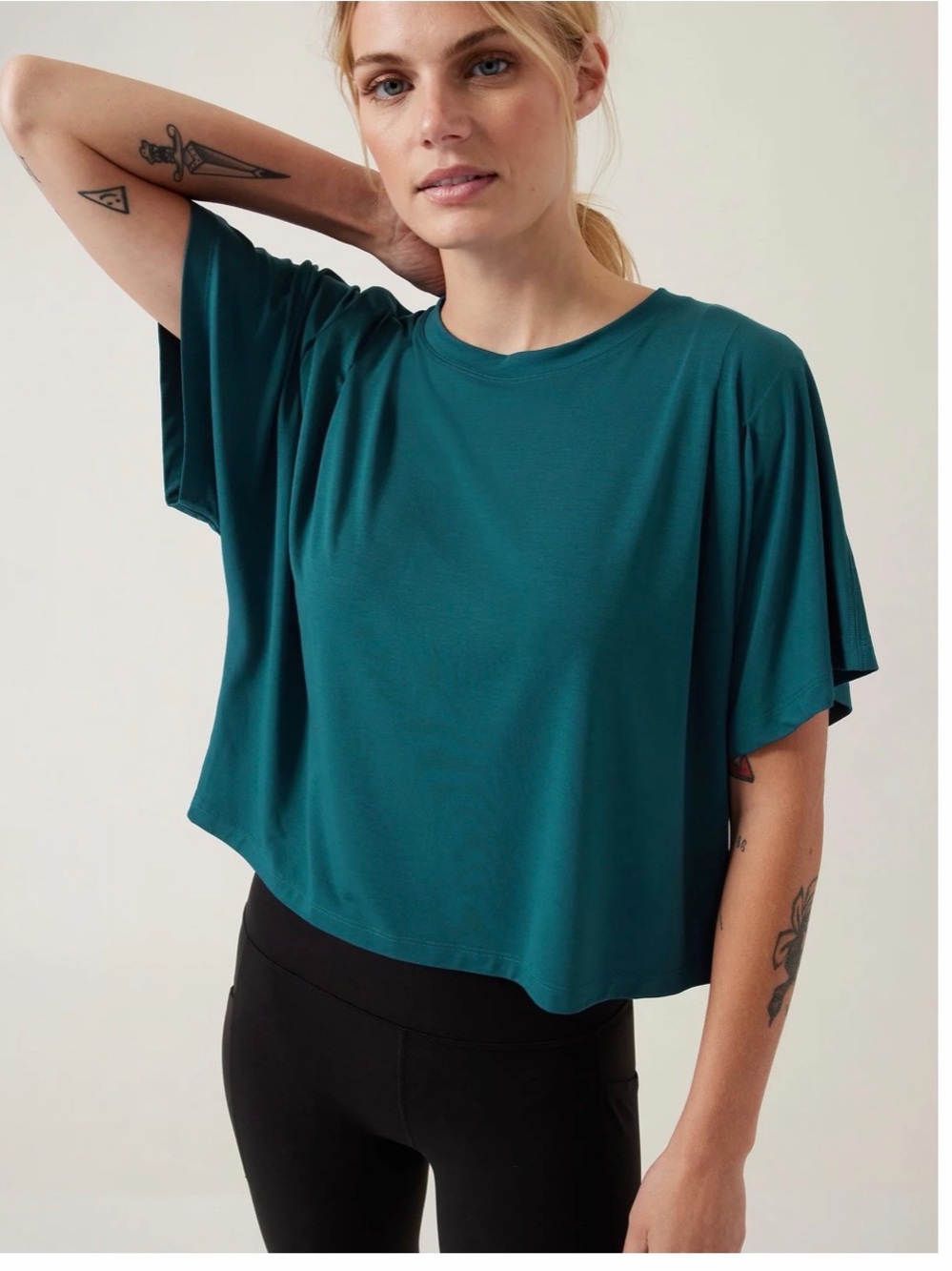 Athleta Teal  elemental tee - Relaxed Crop Top sz small